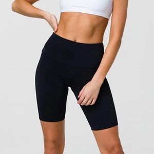 HIGH RISE BIKER SHORT - BLACK - BRAND NEW